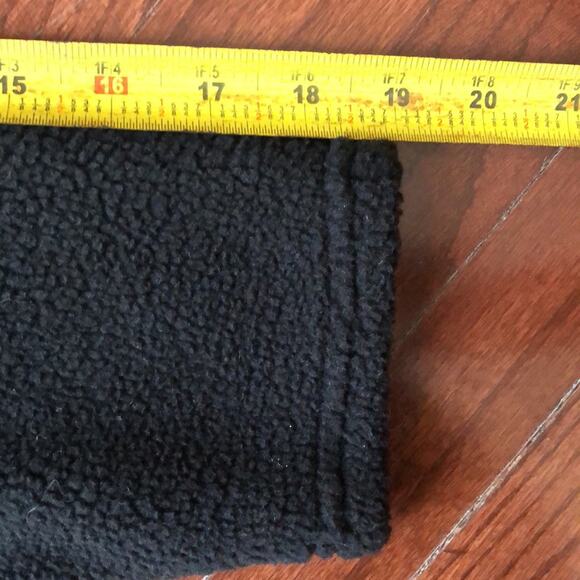 AMERICAN EAGLE Crewneck Crop Top Black Pulll Over - Picture 7 of 7